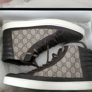 Size US 11 GUCCI sneakers